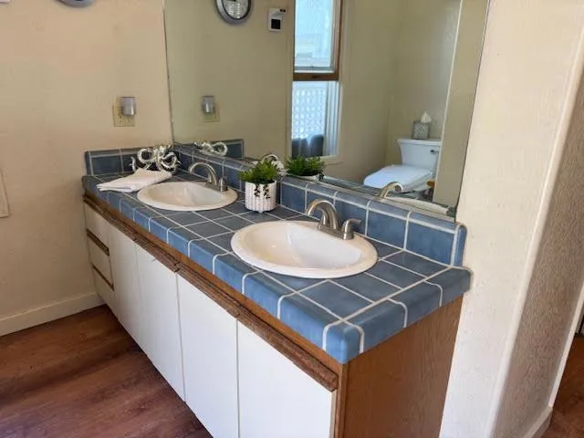 1010 Pelton Avenue Santa Cruz, CA 95060