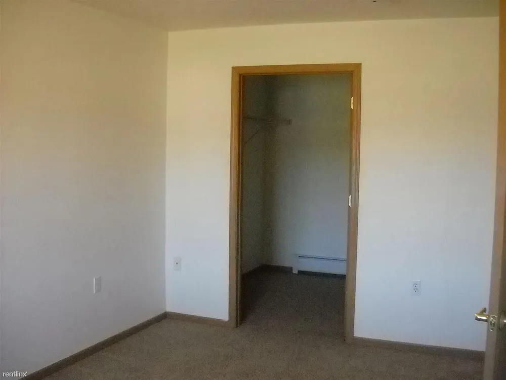 530 Michigan Ave Other, MI 49663
