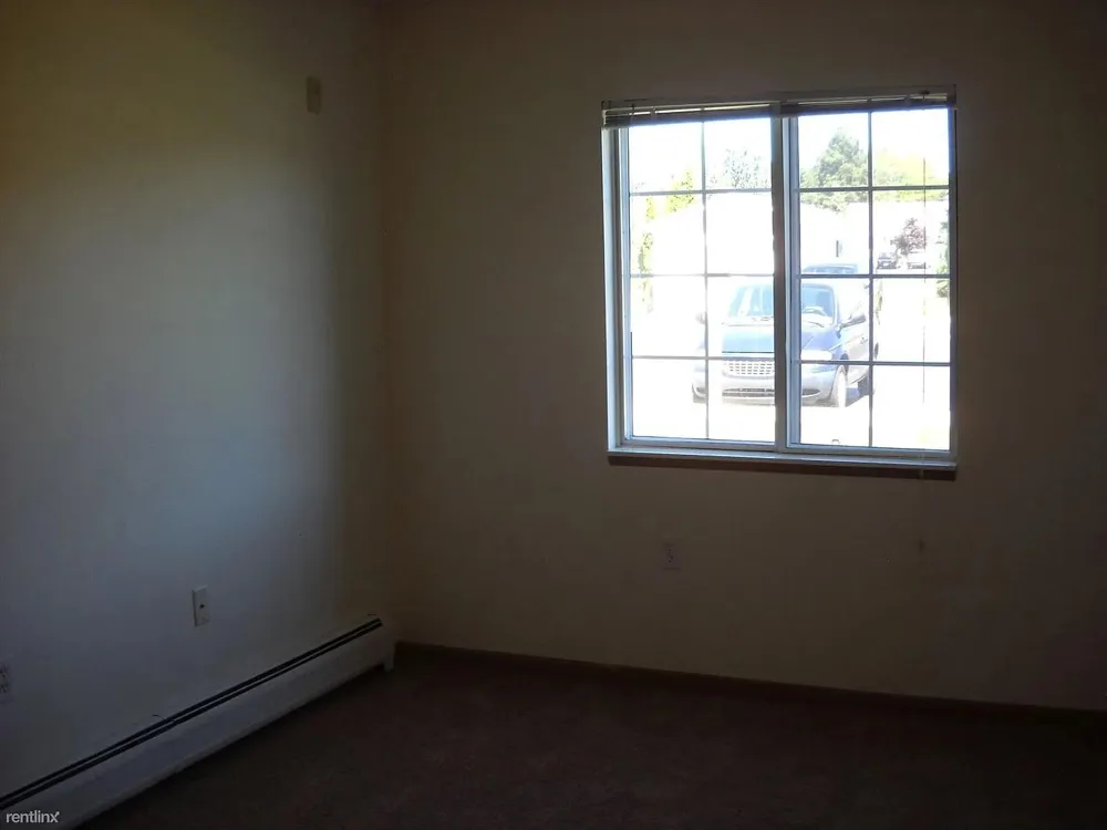 530 Michigan Ave Other, MI 49663