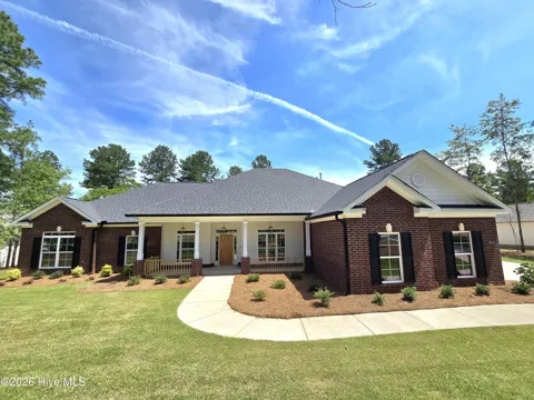 1096 Bellingham Drive
