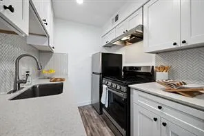 5911 Sheridan Ave Lane #C202 Austin, TX 78723