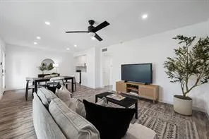 5911 Sheridan Ave Lane #C202 Austin, TX 78723