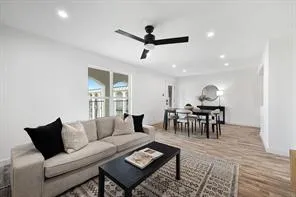 5911 Sheridan Ave Lane #C202 Austin, TX 78723