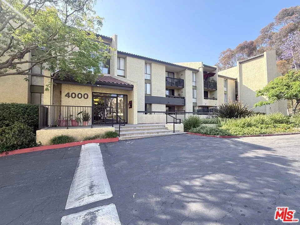 4000 Via Marisol #105 Los Angeles, CA 90042