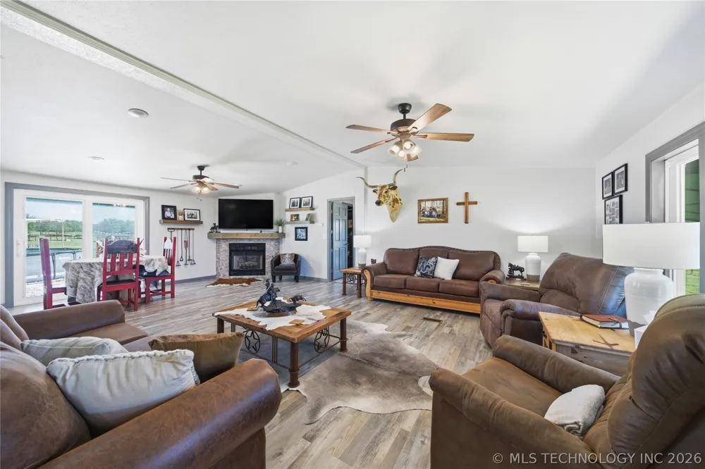 394850 W 4000 ROAD Skiatook, OK 74070