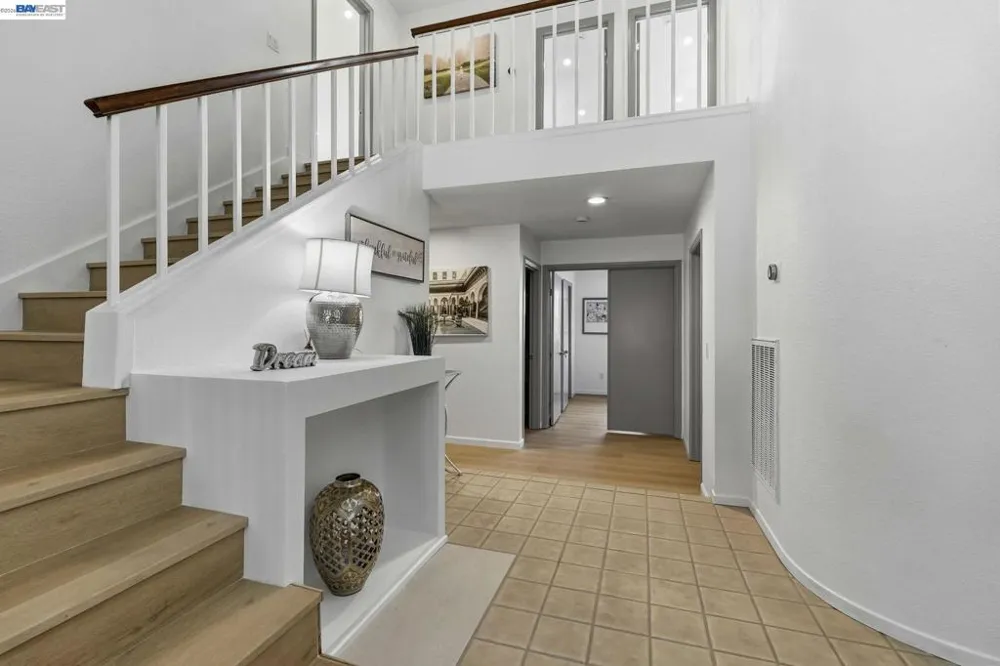 1137 Hidden Meadow Pl Manteca, CA 95337