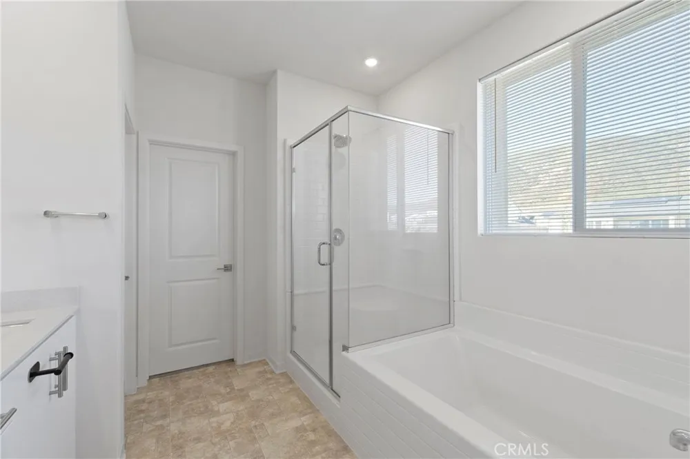 15946 Caterpillar Fontana, CA 92336