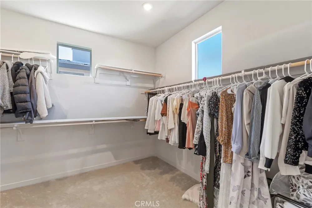 15946 Caterpillar Fontana, CA 92336