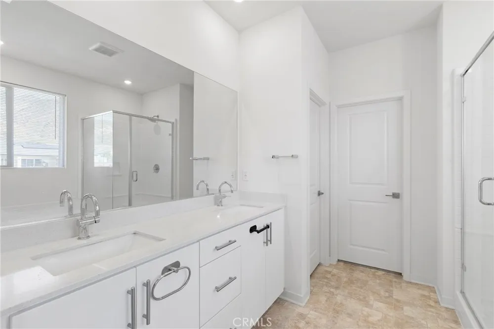 15946 Caterpillar Fontana, CA 92336