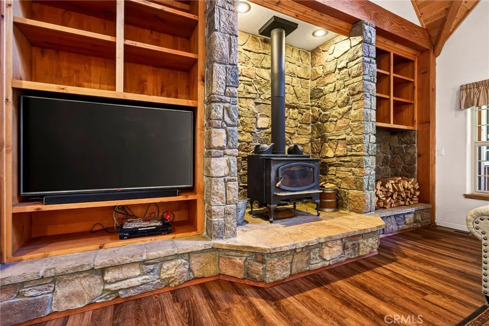 5855 Tika Magalia, CA 95954