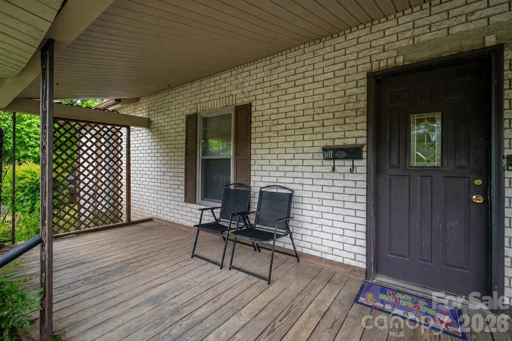 101 Huss Avenue Cherryville, NC 28021