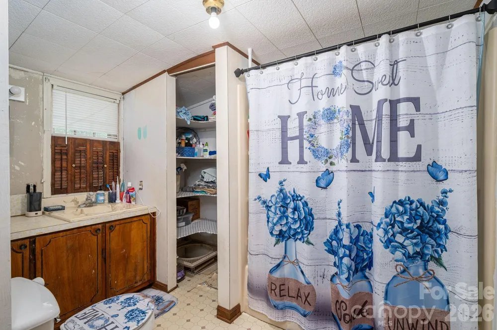 101 Huss Avenue Cherryville, NC 28021