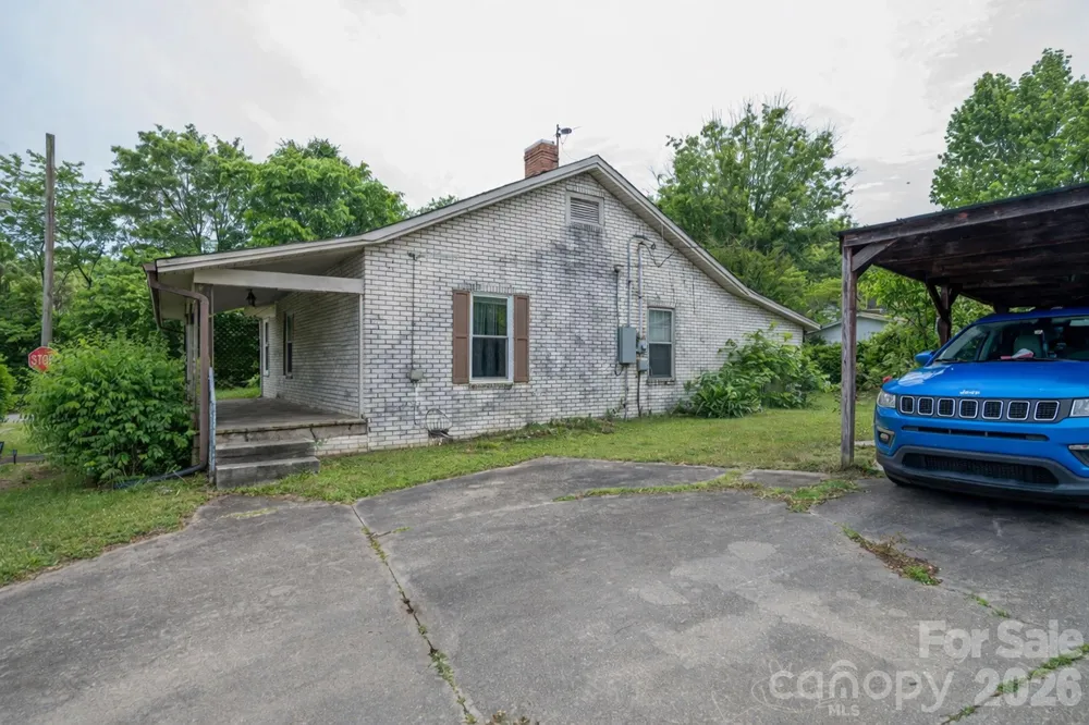 101 Huss Avenue Cherryville, NC 28021