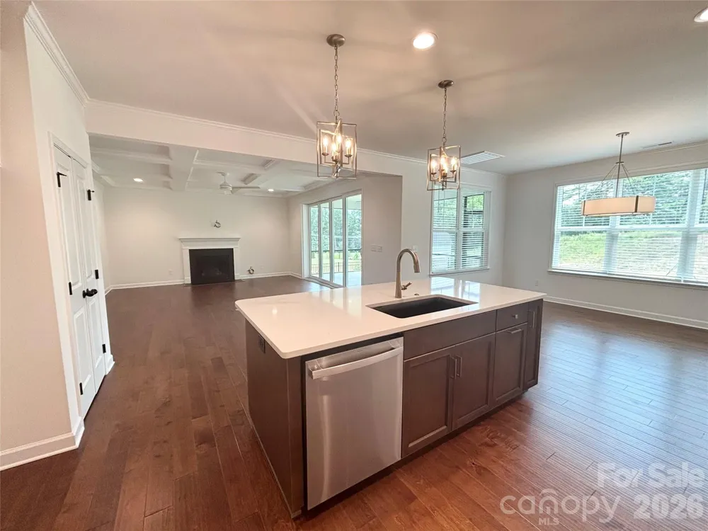 527 Oleander Street Mount Pleasant, NC 28124