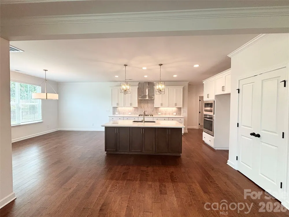 527 Oleander Street Mount Pleasant, NC 28124