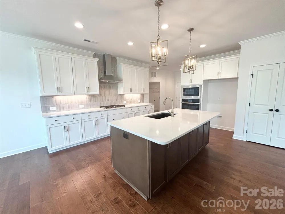 527 Oleander Street Mount Pleasant, NC 28124
