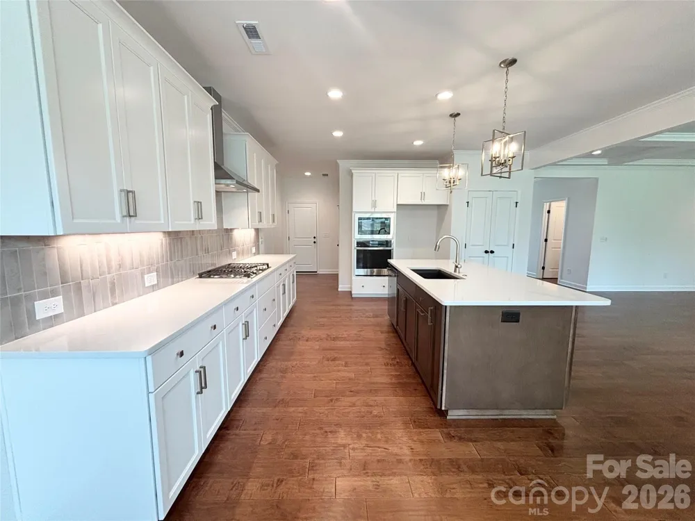 527 Oleander Street Mount Pleasant, NC 28124