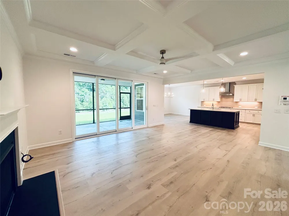 6823 Glen Abbey Lane Mount Pleasant, NC 28124
