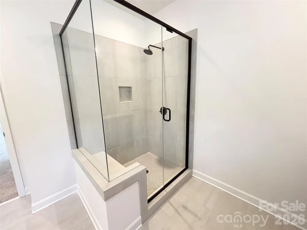 6823 Glen Abbey Lane Mount Pleasant, NC 28124