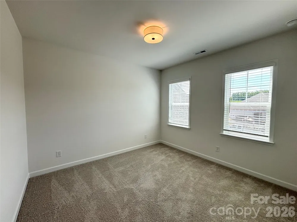6823 Glen Abbey Lane Mount Pleasant, NC 28124