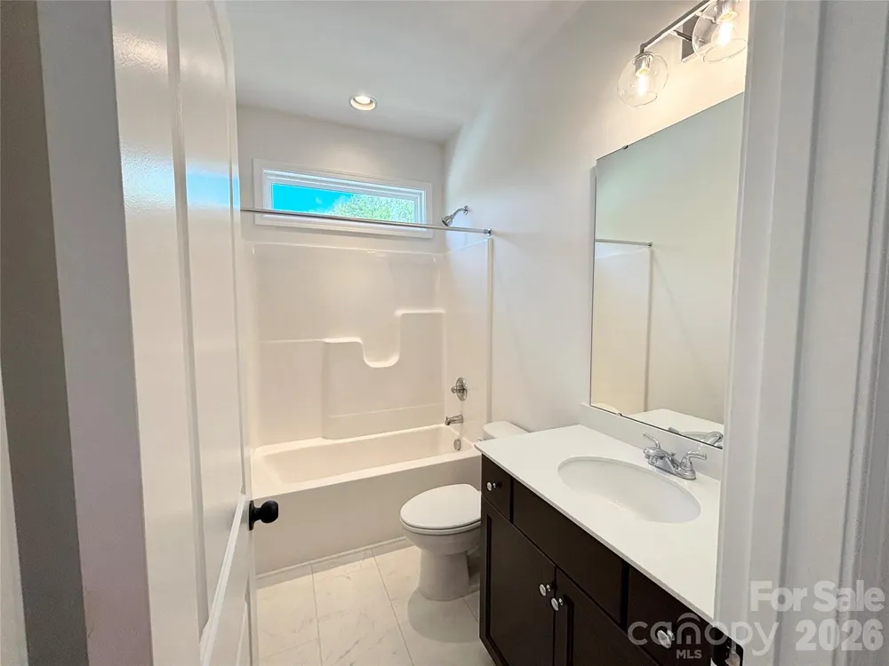 6823 Glen Abbey Lane Mount Pleasant, NC 28124