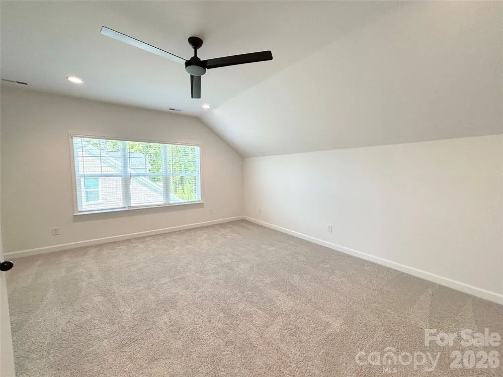 6823 Glen Abbey Lane Mount Pleasant, NC 28124