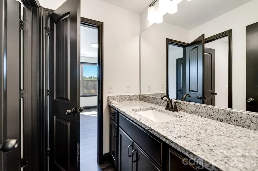 50 Fairview Street Franklin, NC 28734