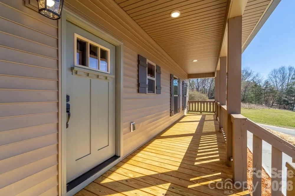 50 Fairview Street Franklin, NC 28734