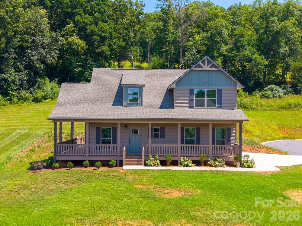 50 Fairview Street Franklin, NC 28734