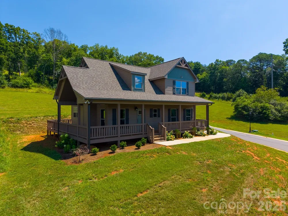 50 Fairview Street Franklin, NC 28734