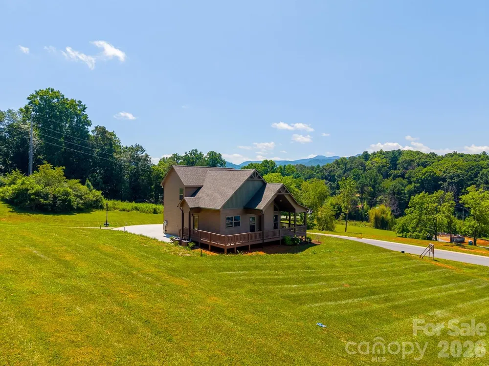 50 Fairview Street Franklin, NC 28734
