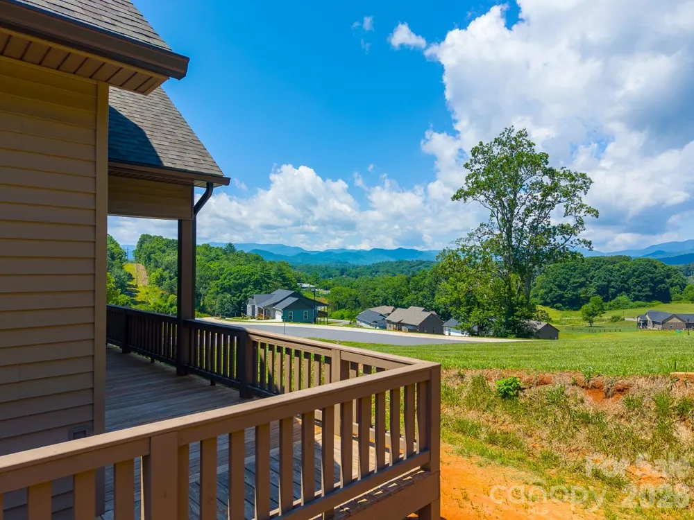 50 Fairview Street Franklin, NC 28734