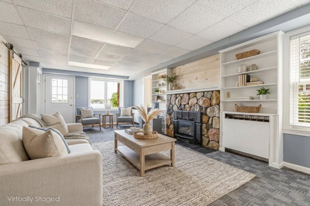 434 Crooked Lake Drive W Kalamazoo, MI 49009