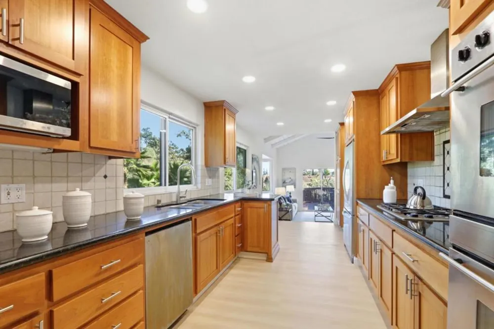 861 Dorel Drive San Jose, CA 95132
