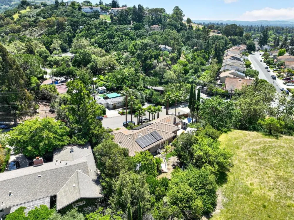 861 Dorel Drive San Jose, CA 95132