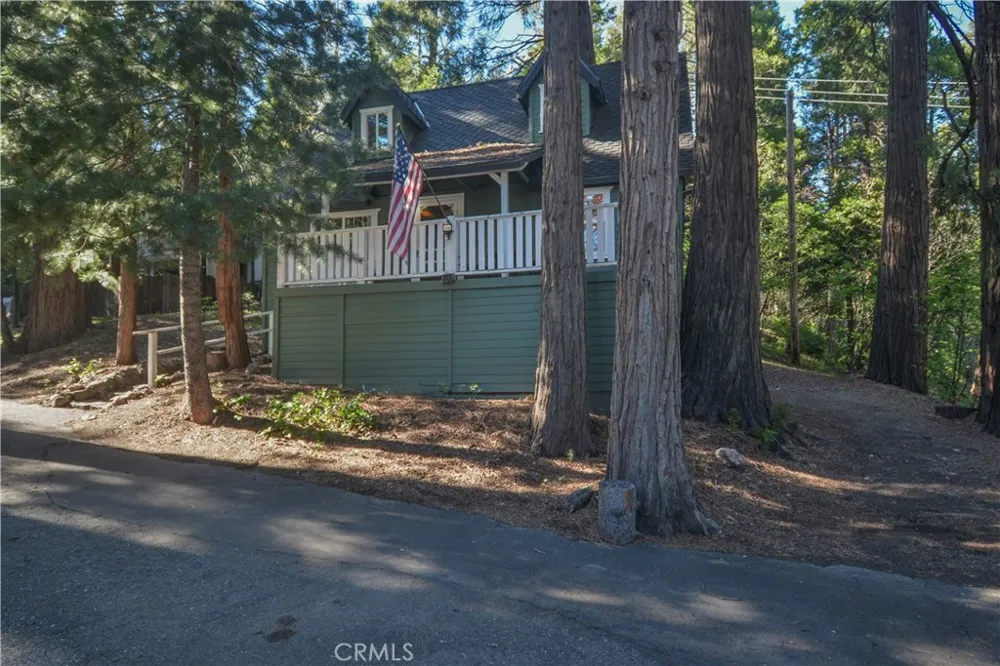 27245 Little Bear Blue Jay, CA 92317