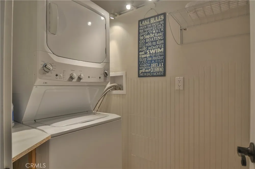 27245 Little Bear Blue Jay, CA 92317