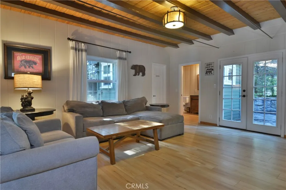 27245 Little Bear Blue Jay, CA 92317