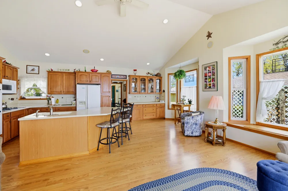 5550 Cozy Point Drive Newaygo, MI 49337