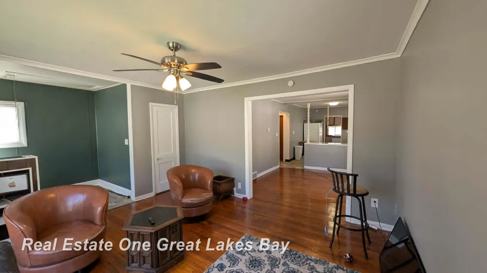 2313 Morgan Street Saginaw City, MI 48602