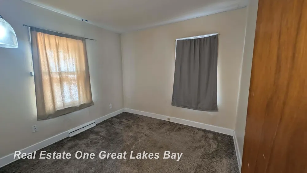 2313 Morgan Street Saginaw City, MI 48602