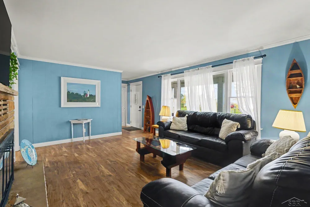 1596 Douglas Drive Alabaster Township, MI 48763