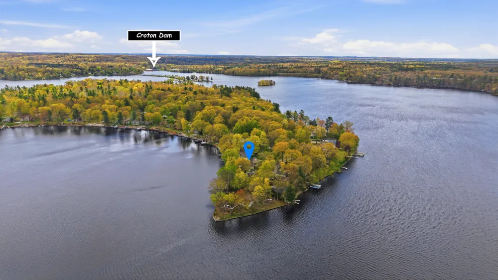 5550 Cozy Point Drive Croton Township, MI 49337