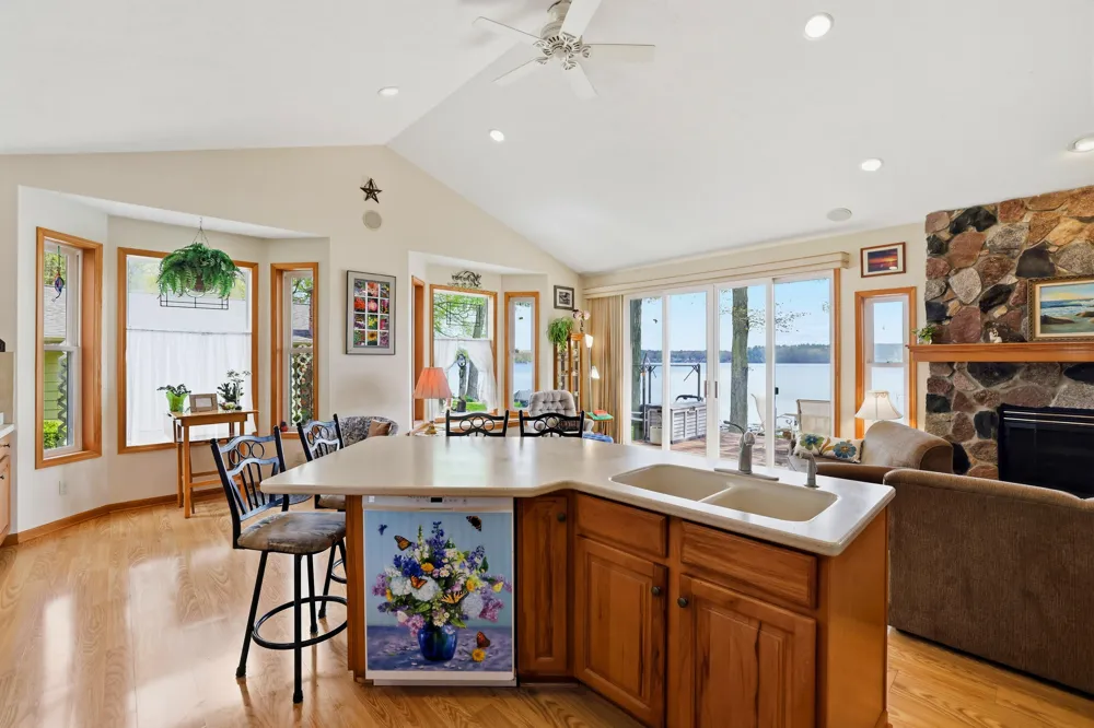 5550 Cozy Point Drive Croton Township, MI 49337