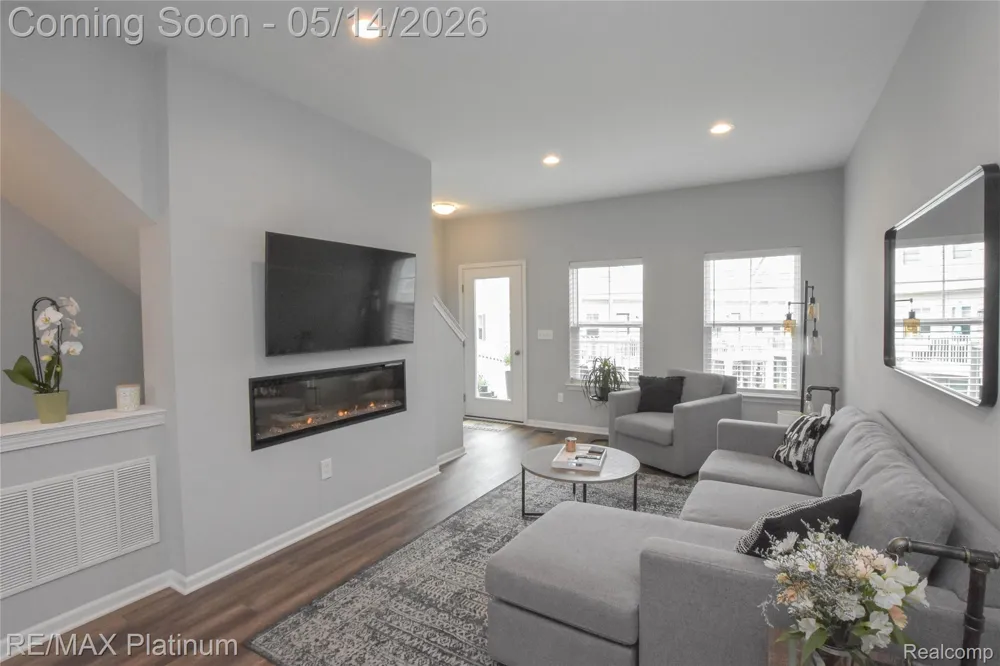 199 Katie Lane Brighton City, MI 48116