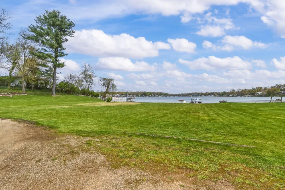 434 Crooked Lake Drive W Texas Charter Township, MI 49009