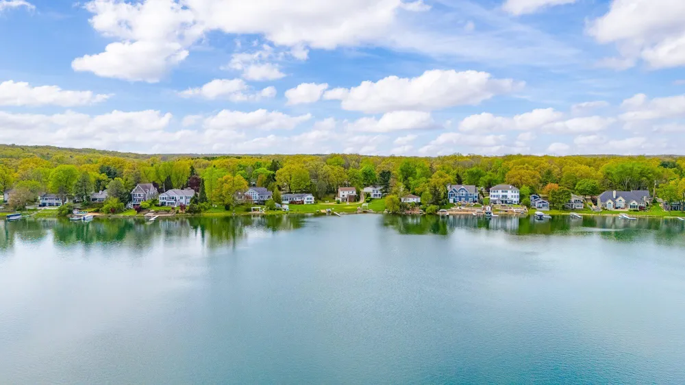 434 Crooked Lake Drive W Texas Charter Township, MI 49009