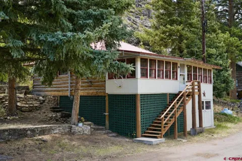 271 Master's Place