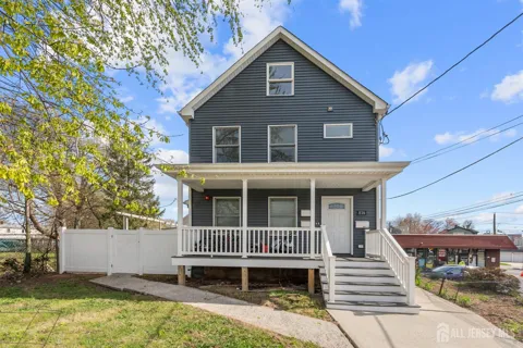 816 King Georges Road #2