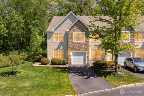 34 Amber Drive